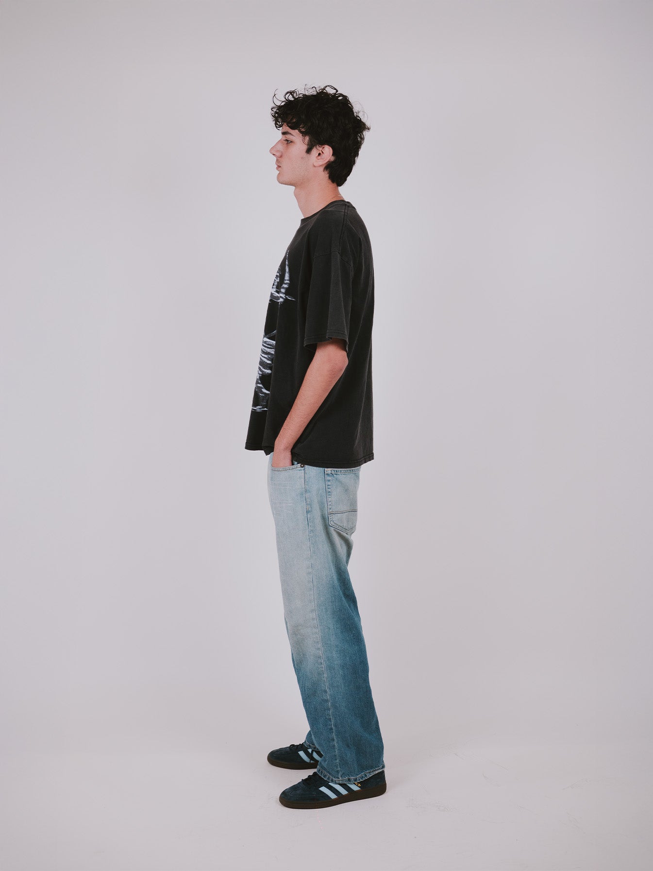 Artemis Tee Black