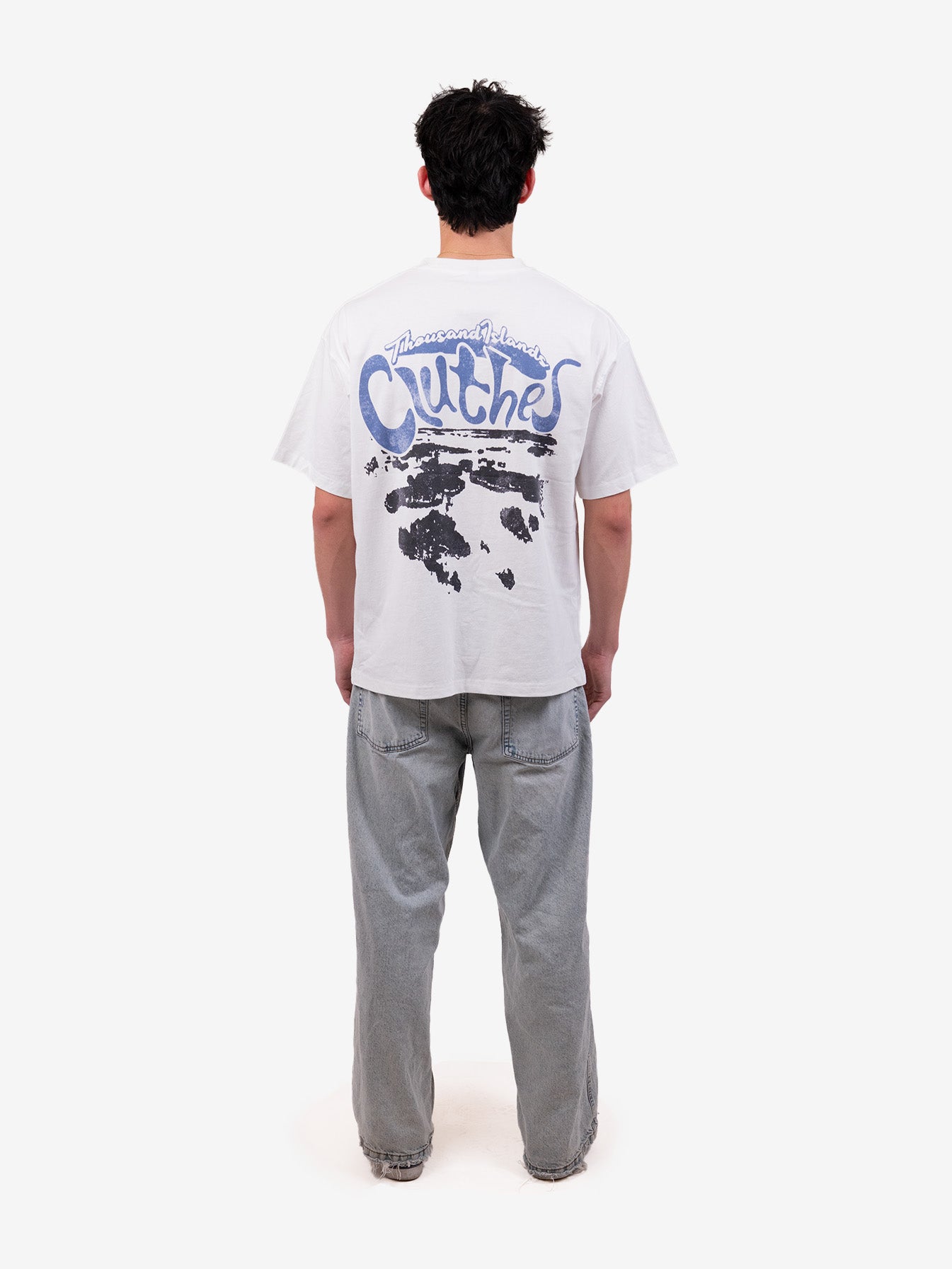 Model is 6'0" wearing size L