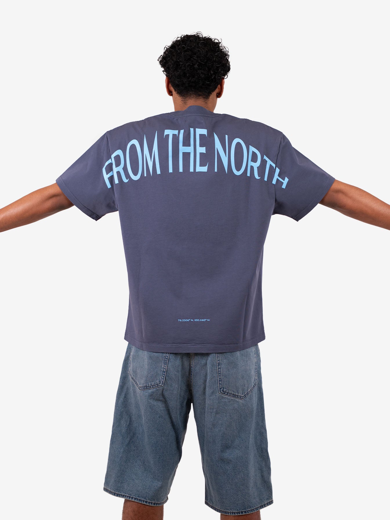 Model is 6'3" wearing size M